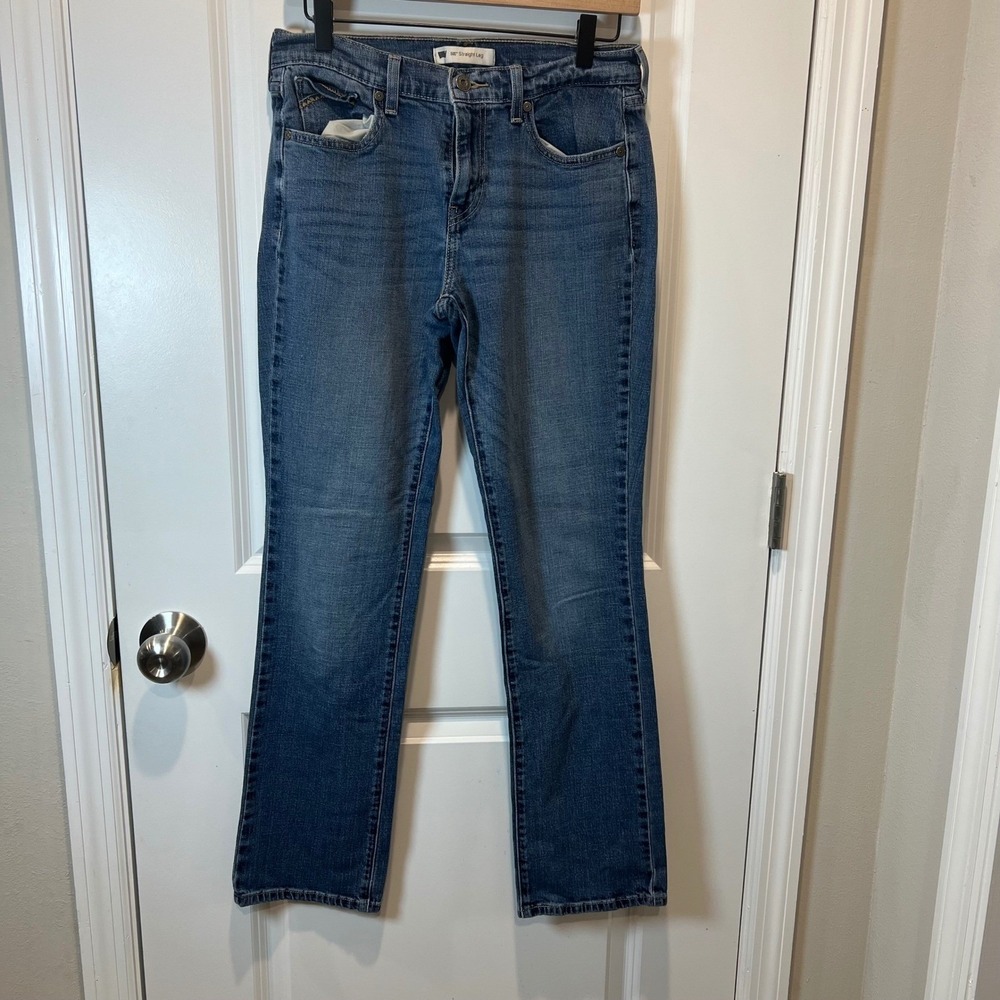 Levi's Women Jeans 505 Straight Leg Medium Wash Blue 6M